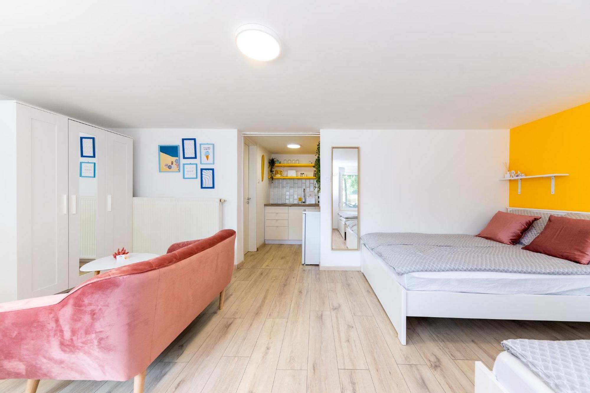 Balaton Wave Apartments Balatonalmádi Buitenkant foto
