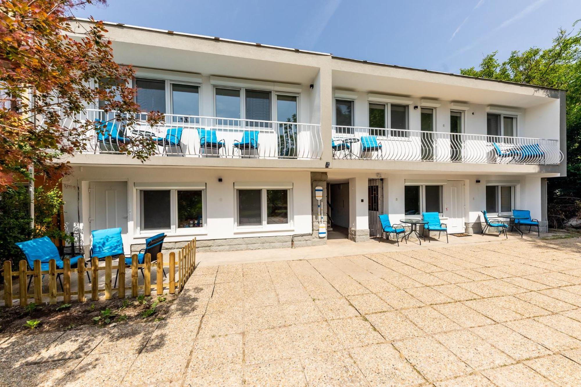 Balaton Wave Apartments Balatonalmádi Buitenkant foto